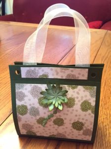 Paper purse made with succulent DSP